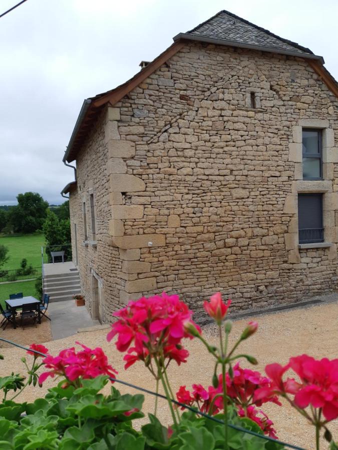 Gite Du Barry Haut Gabriac  エクステリア 写真